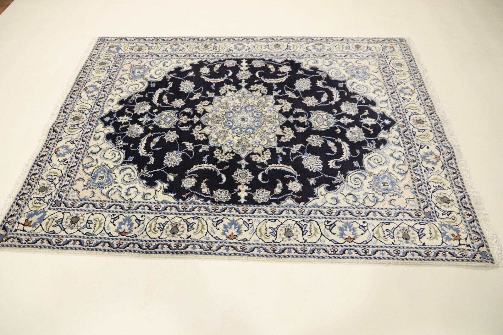Alternative view of Hand-Knotted Persian Rug, 226 × 167 cm, Wool & Silk