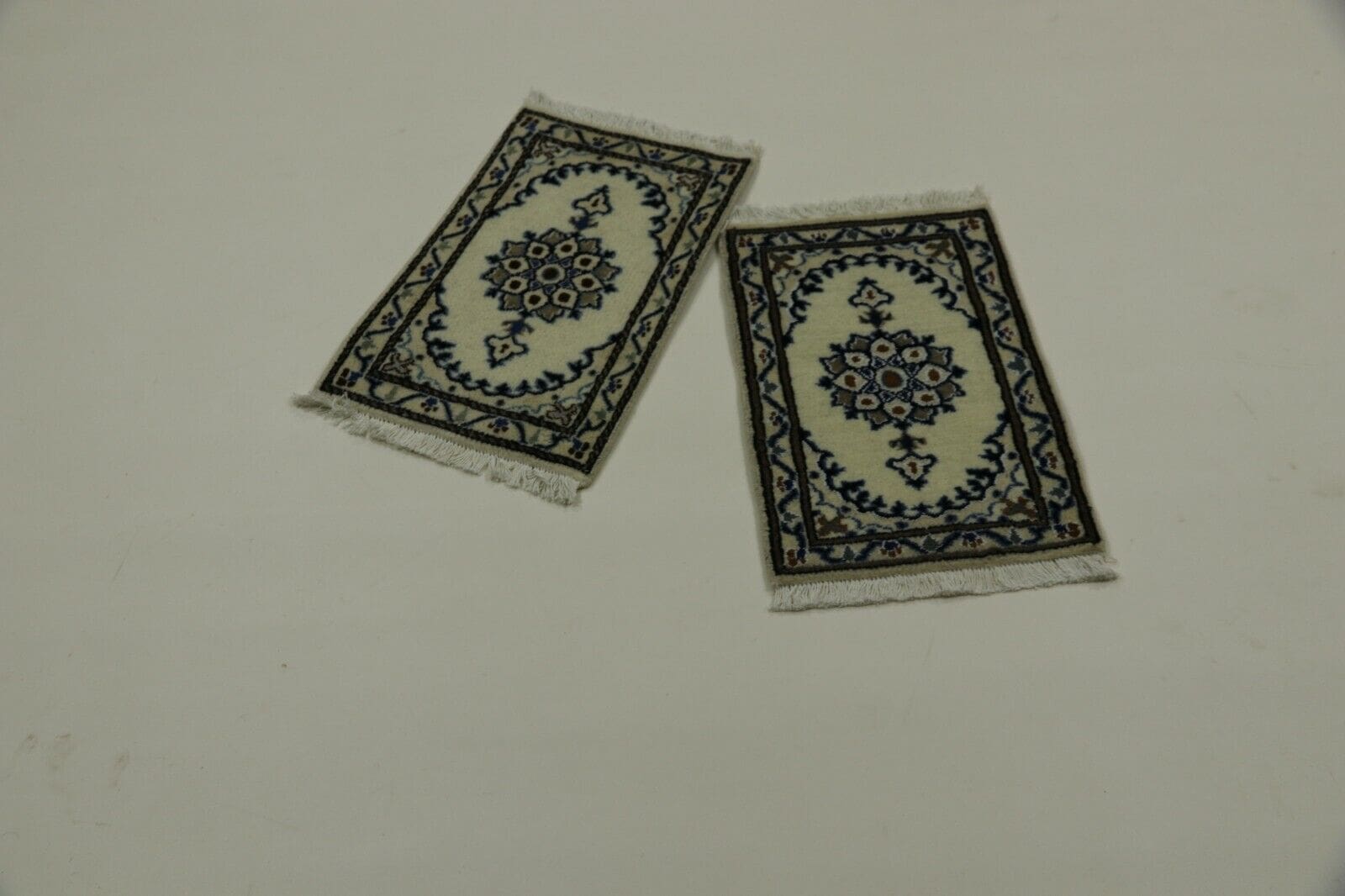 Alternative view of Wool Moud Persian Rug 60 × 40 cm, hand-knotted