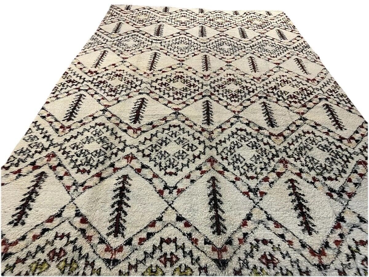 Alternative view of Wool Einfarbig Moroccan Rug 395 × 264 cm, hand-knotted