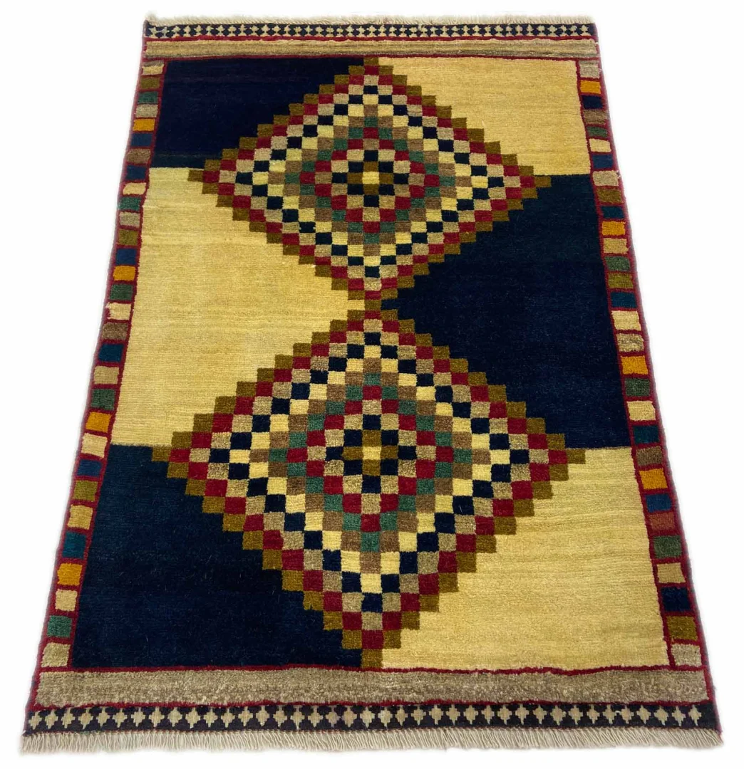 Alternative view of Gabbeh Persian Rug 144 × 100 cm in Wool, hand-knotted