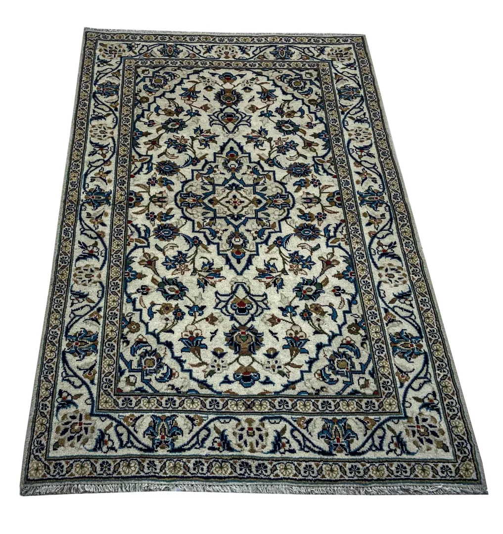 Alternative view of Wool Kashan Persian Rug 151 × 98 cm, hand-knotted