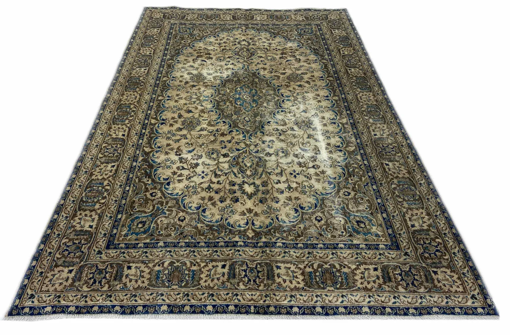 Alternative view of Wool Persian Rug 285 × 188 cm, hand-knotted
