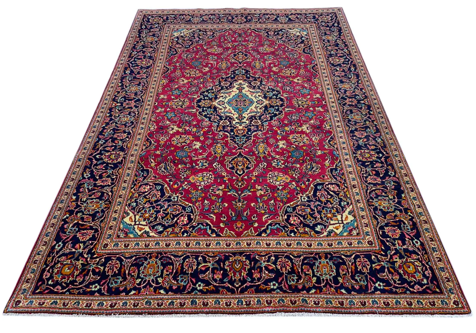 Alternative view of Wool Kashan Persian Rug 305 × 195 cm, hand-knotted