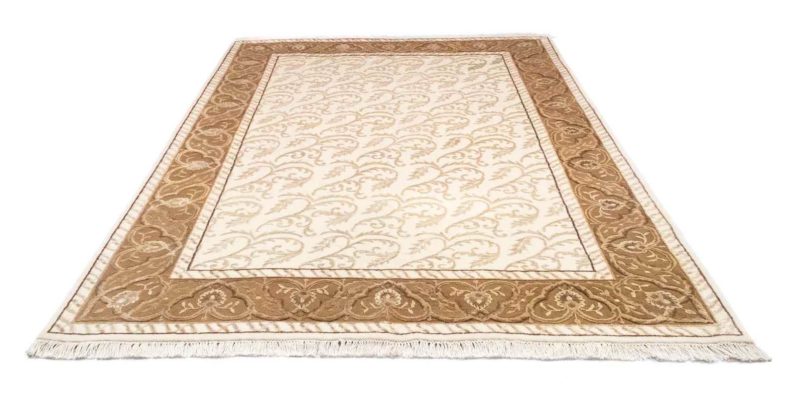 Alternative view of Tabriz Indian Rug