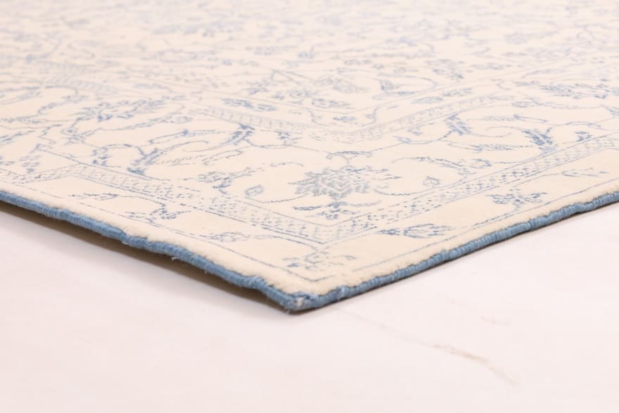 Alternative view of Wool Indian Rug 240 × 170 cm, hand-knotted