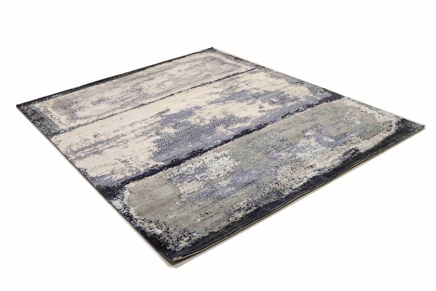 Alternative view of Indian Rug 299 × 248 cm in Wool, hand-knotted