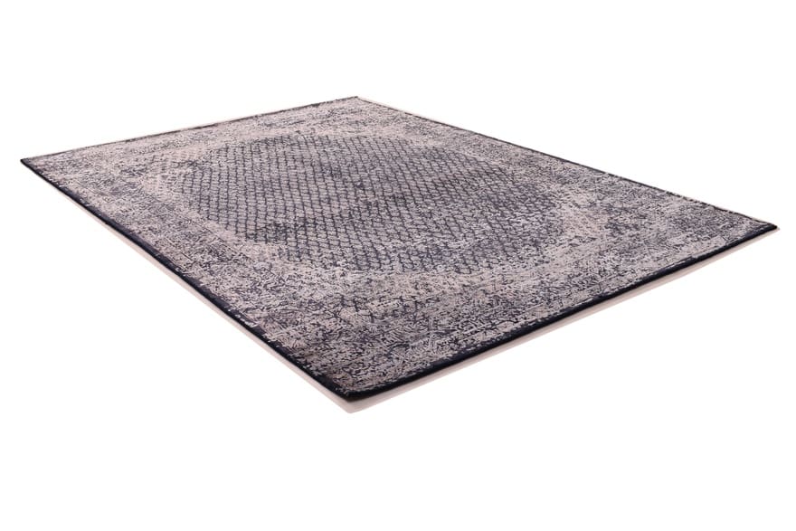Alternative view of Wool Indian Rug 242 × 176 cm, hand-knotted