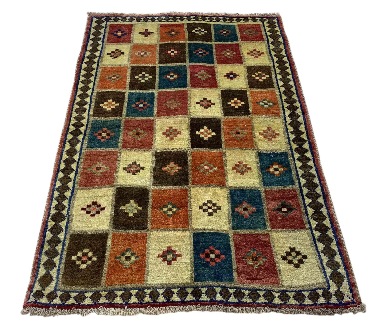 Alternative view of Gabbeh Persian Rug 154 × 111 cm in Wool, hand-knotted