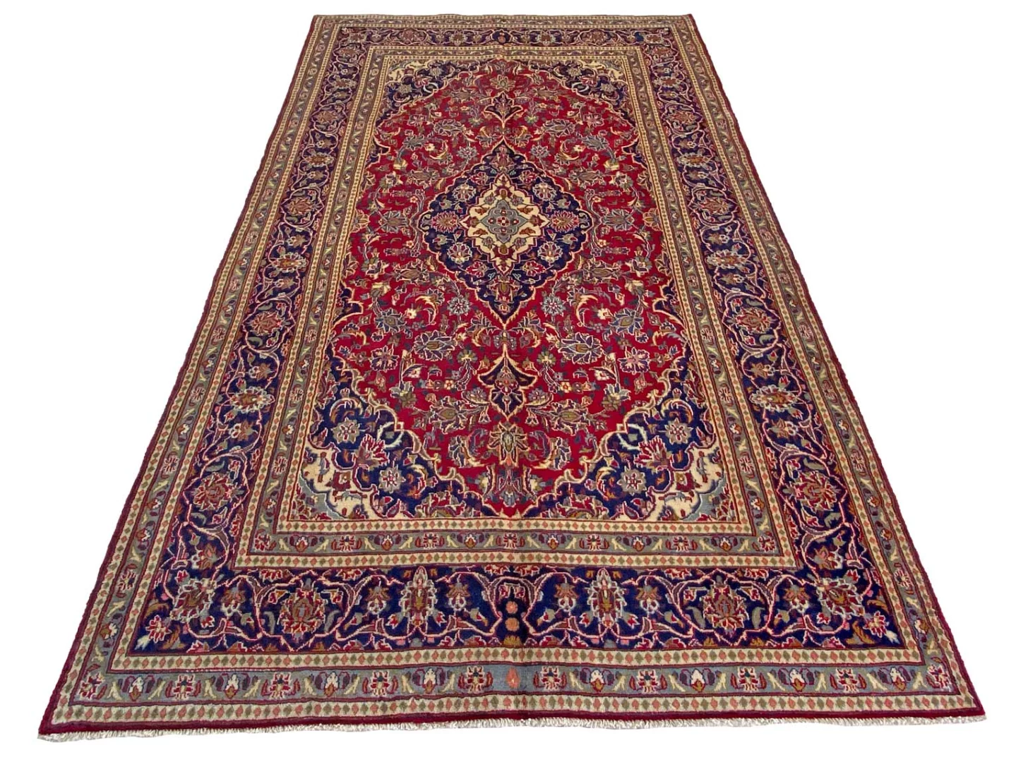 Alternative view of Mashhad Persian Rug 314 × 187 cm in Wool, hand-knotted