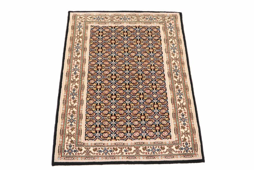 Alternative view of Moud Persian Rug 116 × 78 cm in Wool & Silk, hand-knotted
