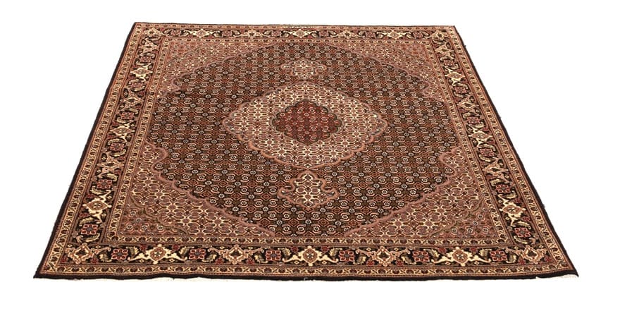 Alternative view of Tabriz Persian Rug 197 × 152 cm in Wool, hand-knotted