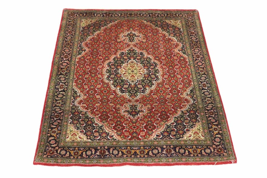 Alternative view of Tabriz Persian Rug 147 × 100 cm in Wool, hand-knotted