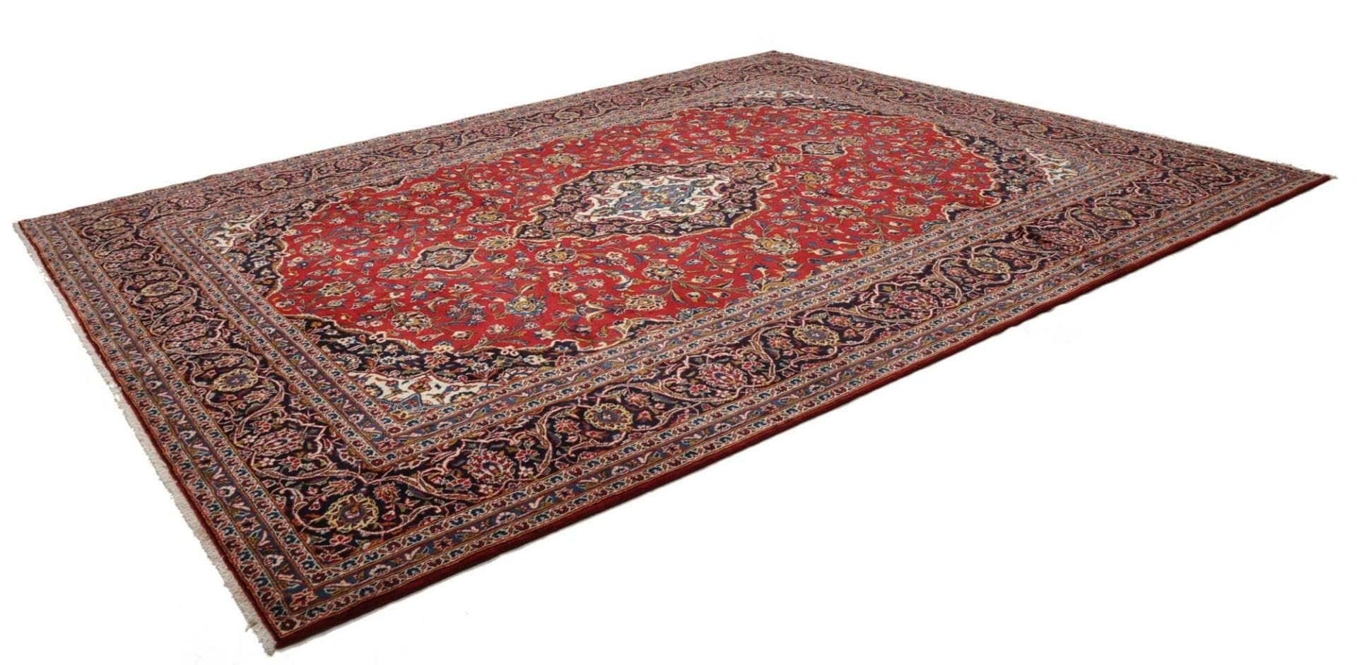 Alternative view of Wool Kashan Persian Rug 308 × 380 cm, hand-knotted