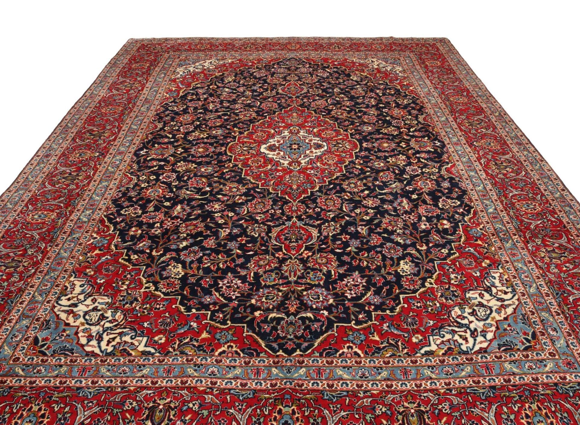 Wool Kashan Persian Rug 298 × 418 cm, hand-knotted - Image 4