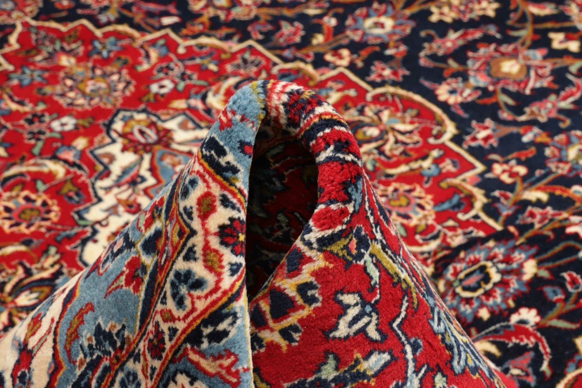 Wool Kashan Persian Rug 298 × 418 cm, hand-knotted - Image 9