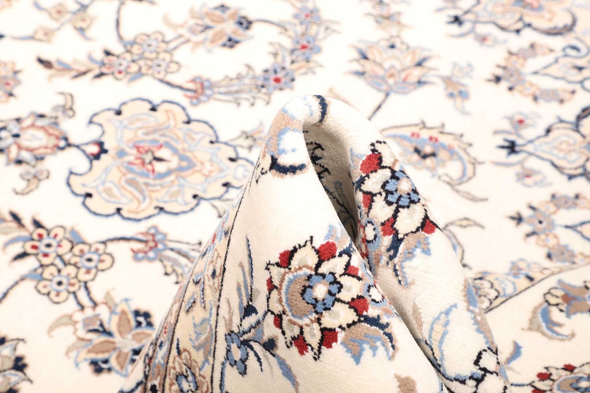 Wool Nain Persian Rug 258 × 365 cm, hand-knotted - Image 9