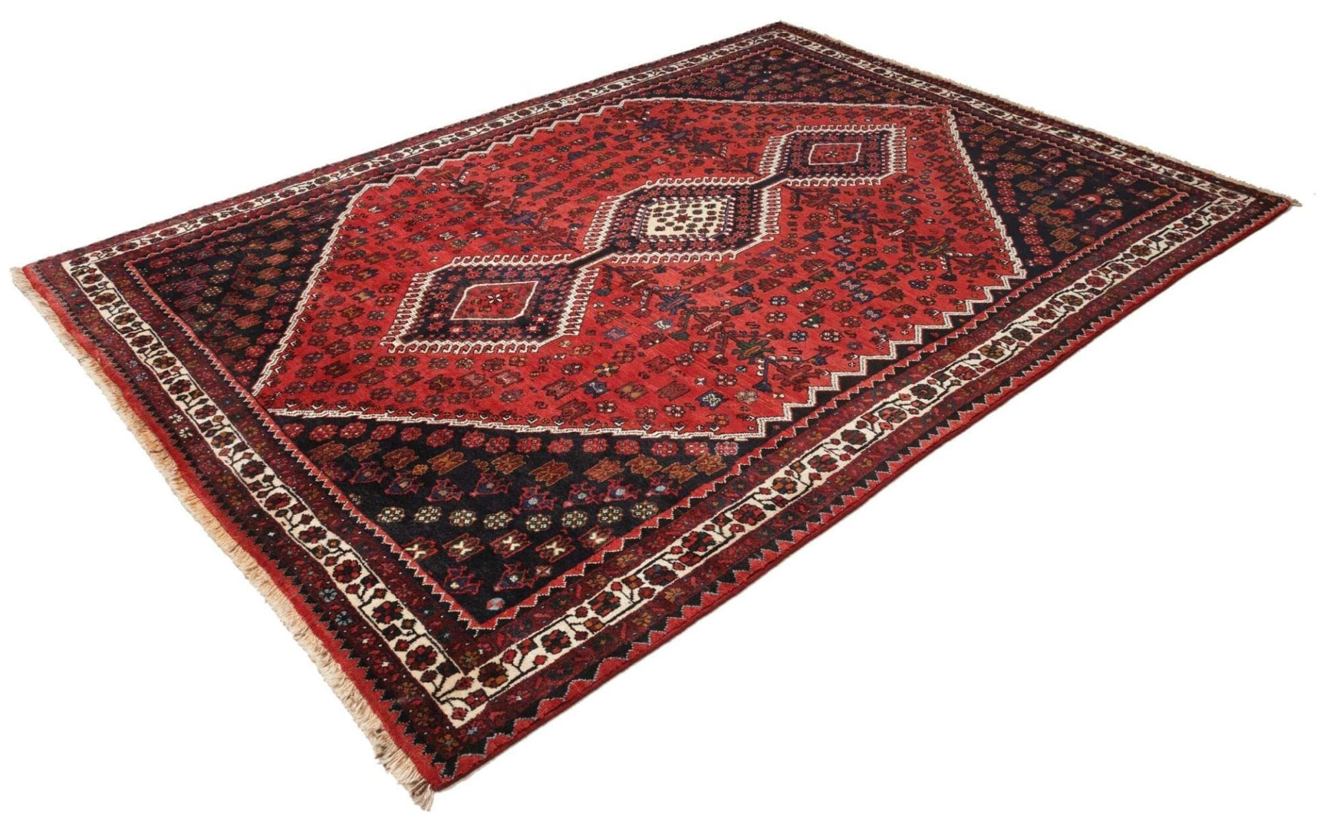 Alternative view of Qashqai Persian Rug 211 × 285 cm in Wool, hand-knotted