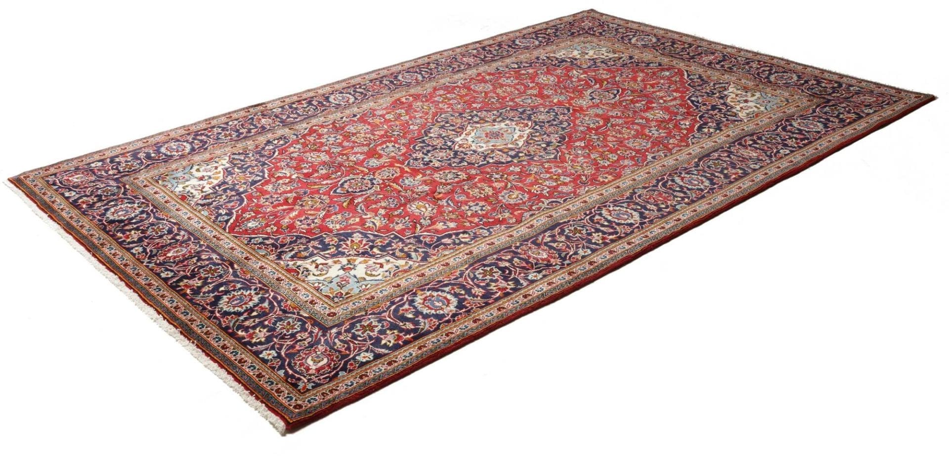 Alternative view of Kashan Persian Rug