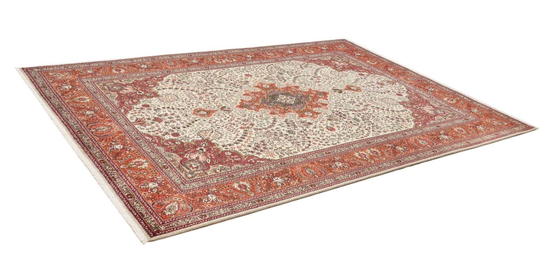 Alternative view of Tabriz Persian Rug 206 × 292 cm in Wool, hand-knotted