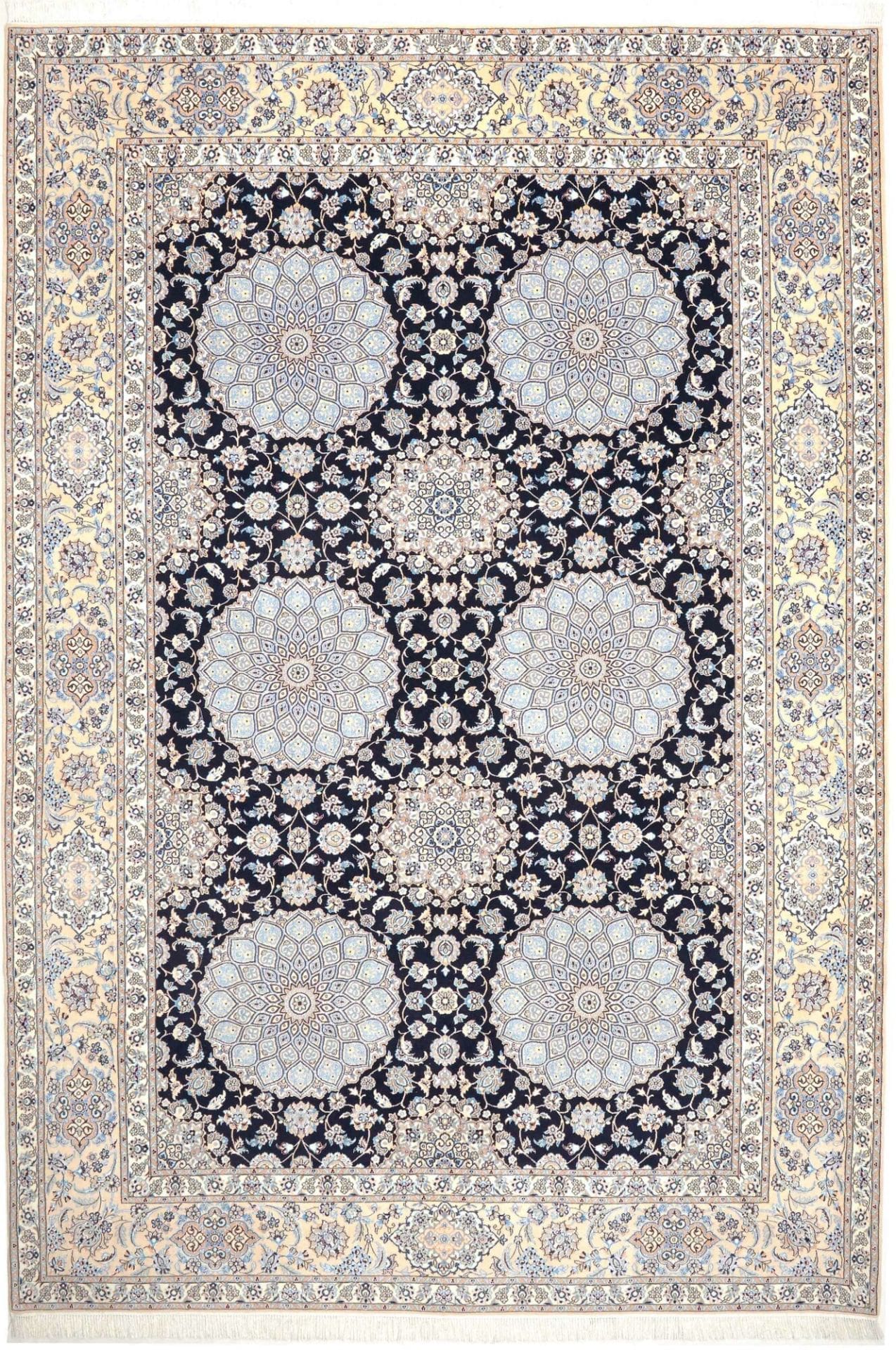 Nain Persian Rug 220 × 316 cm in Wool, hand-knotted