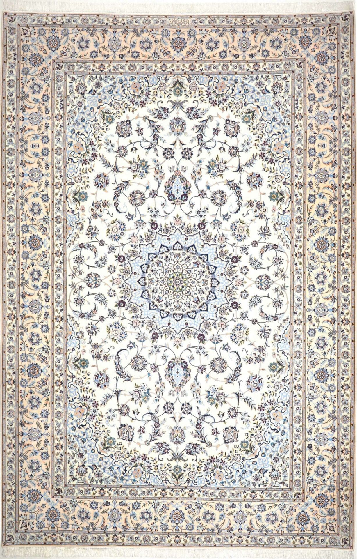 Wool Nain Persian Rug 210 × 310 cm, hand-knotted