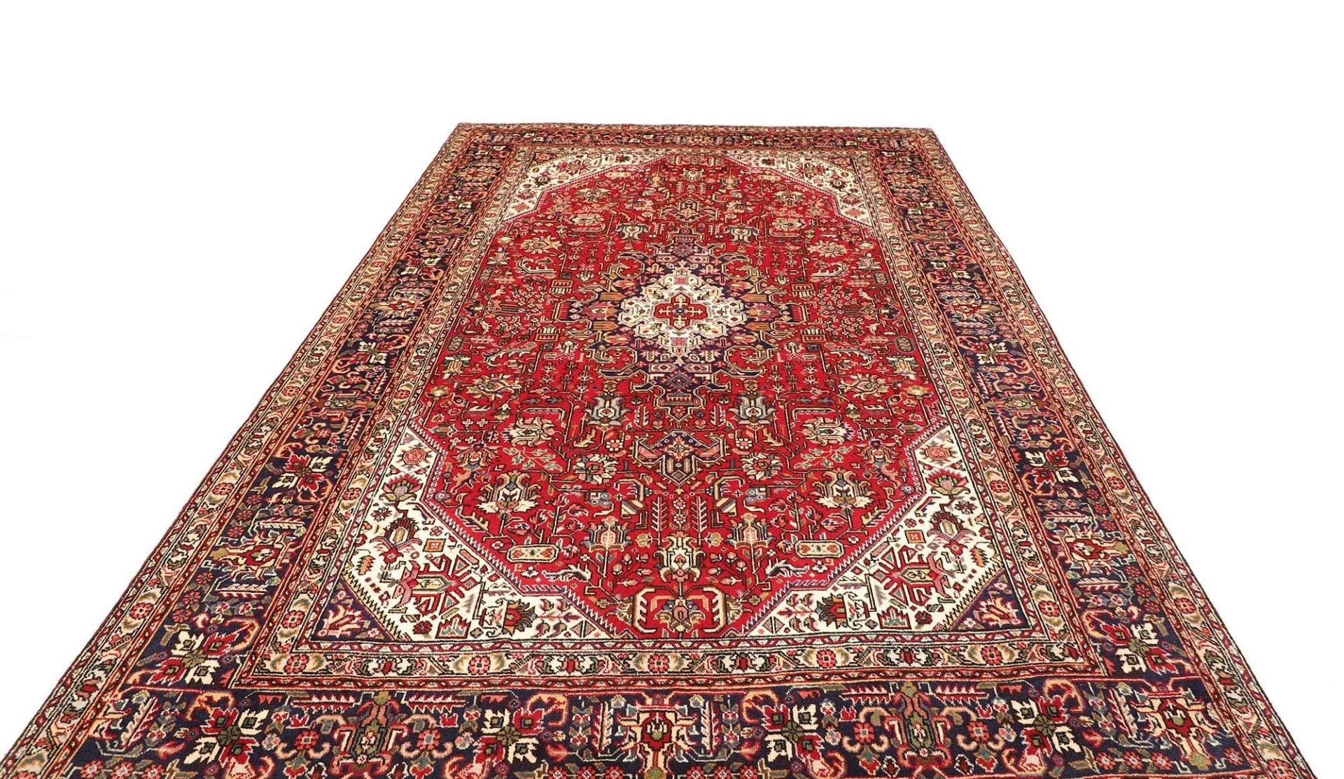 Wool Tabriz Persian Rug 208 × 315 cm, hand-knotted - Image 4