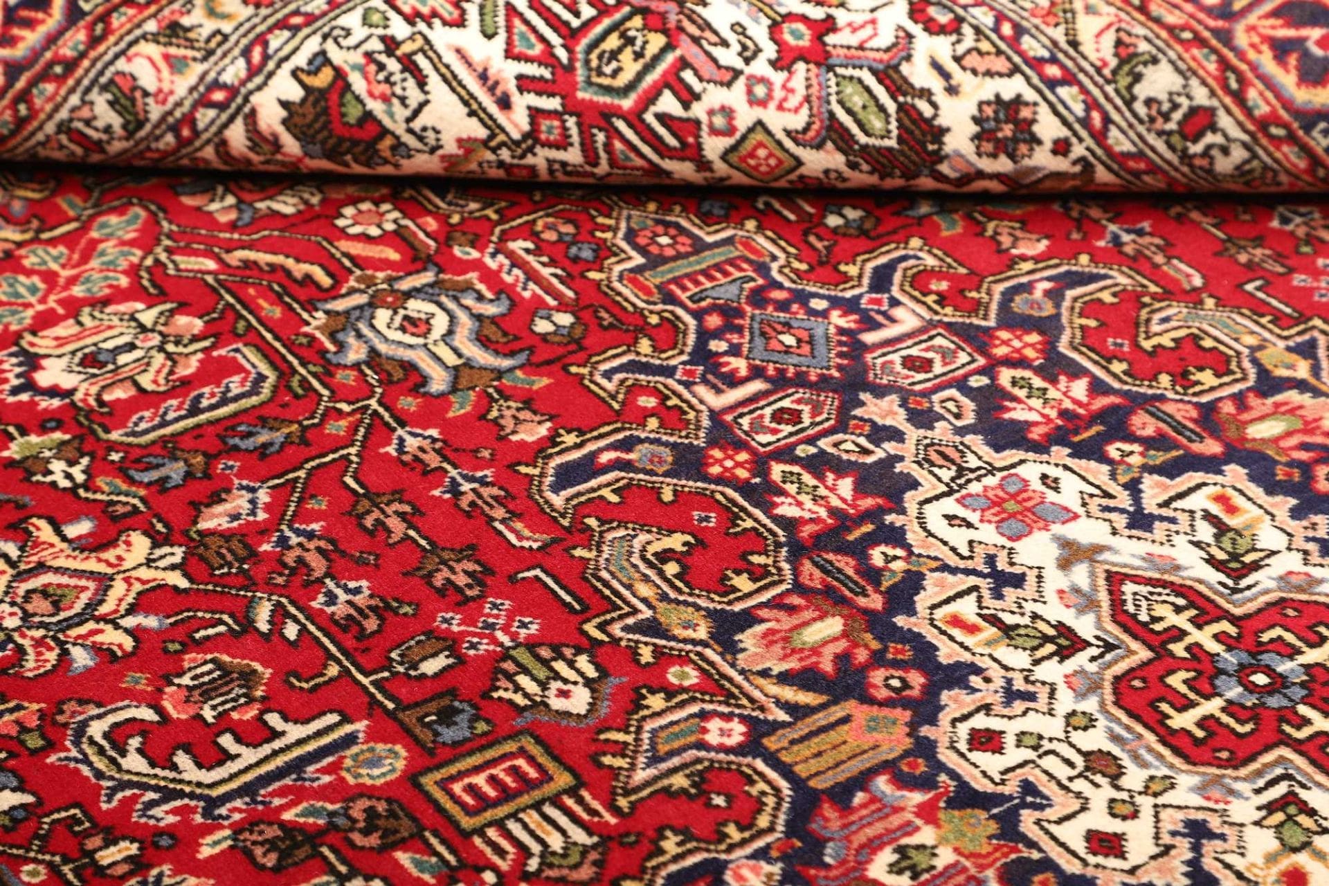 Wool Tabriz Persian Rug 208 × 315 cm, hand-knotted - Image 10