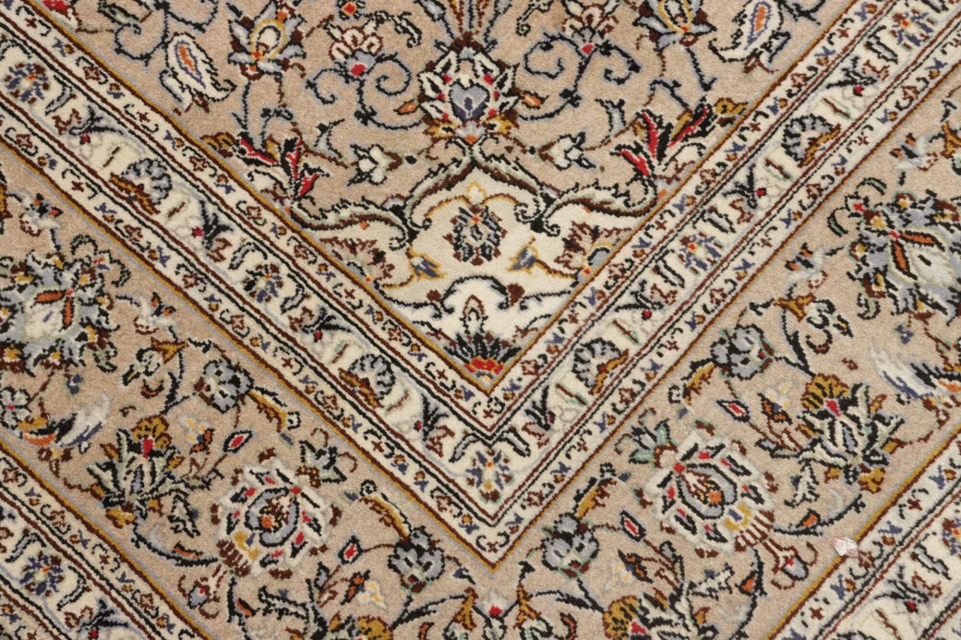 Kashan Persian Rug 201 × 312 cm in Wool, hand-knotted - Image 6