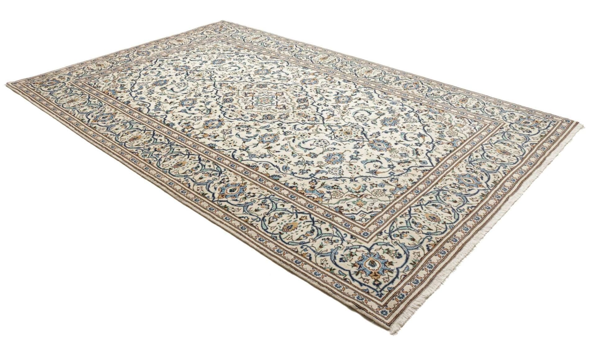 Hand-Knotted Kashan Persian Rug, 196 × 308 cm, Wool - Image 3