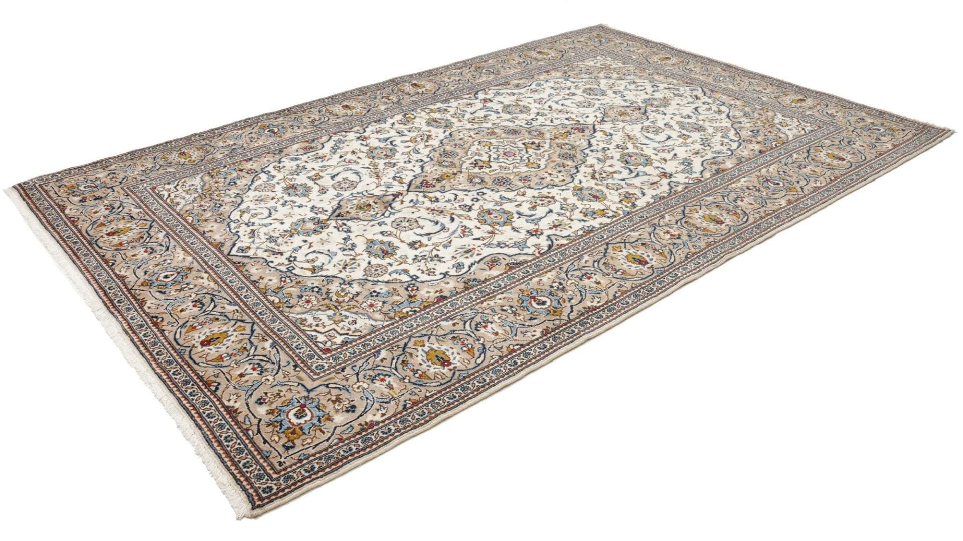Alternative view of Kashan Persian Rug 203 × 306 cm in Wool, hand-knotted