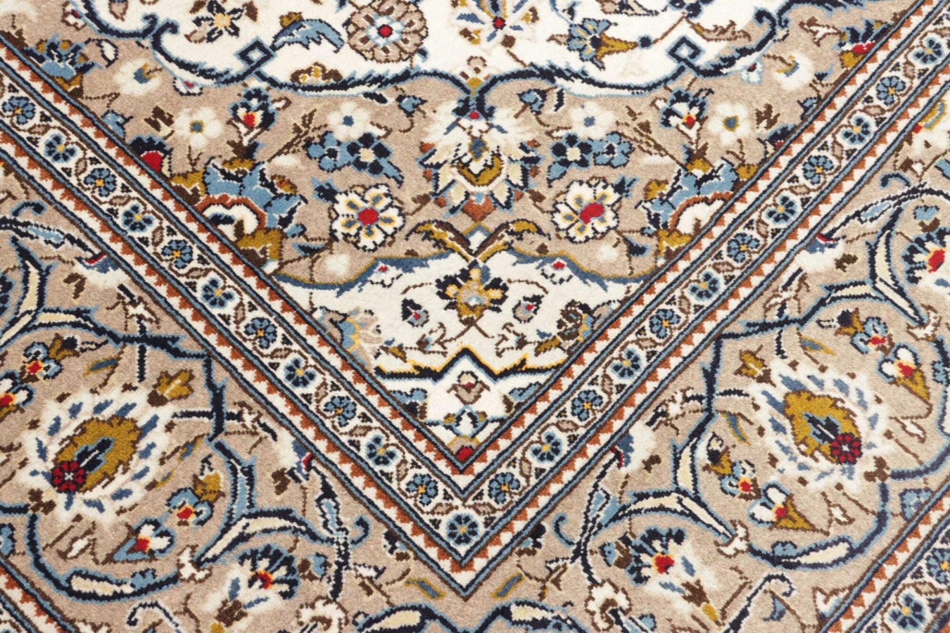 Kashan Persian Rug 203 × 306 cm in Wool, hand-knotted - Image 6