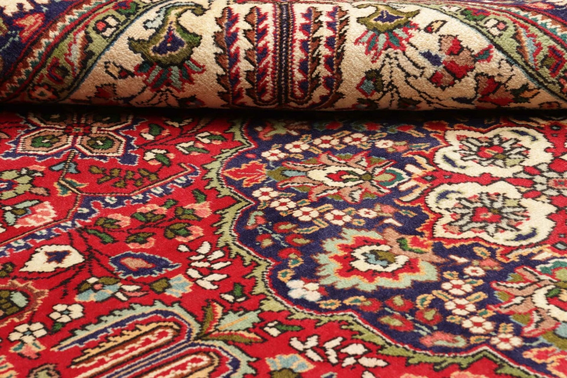 Hand-Knotted Tabriz Persian Rug, 211 × 297 cm, Wool - Image 10
