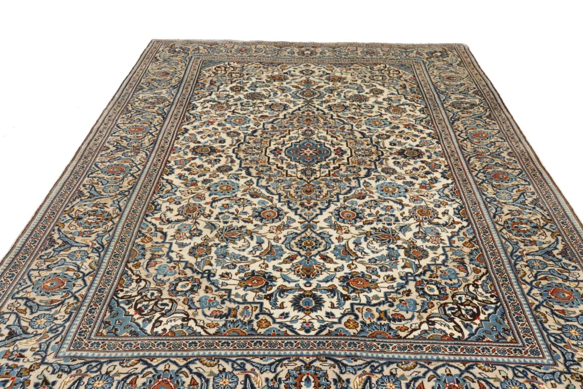 Wool Kashan Persian Rug 200 × 305 cm, hand-knotted - Image 4