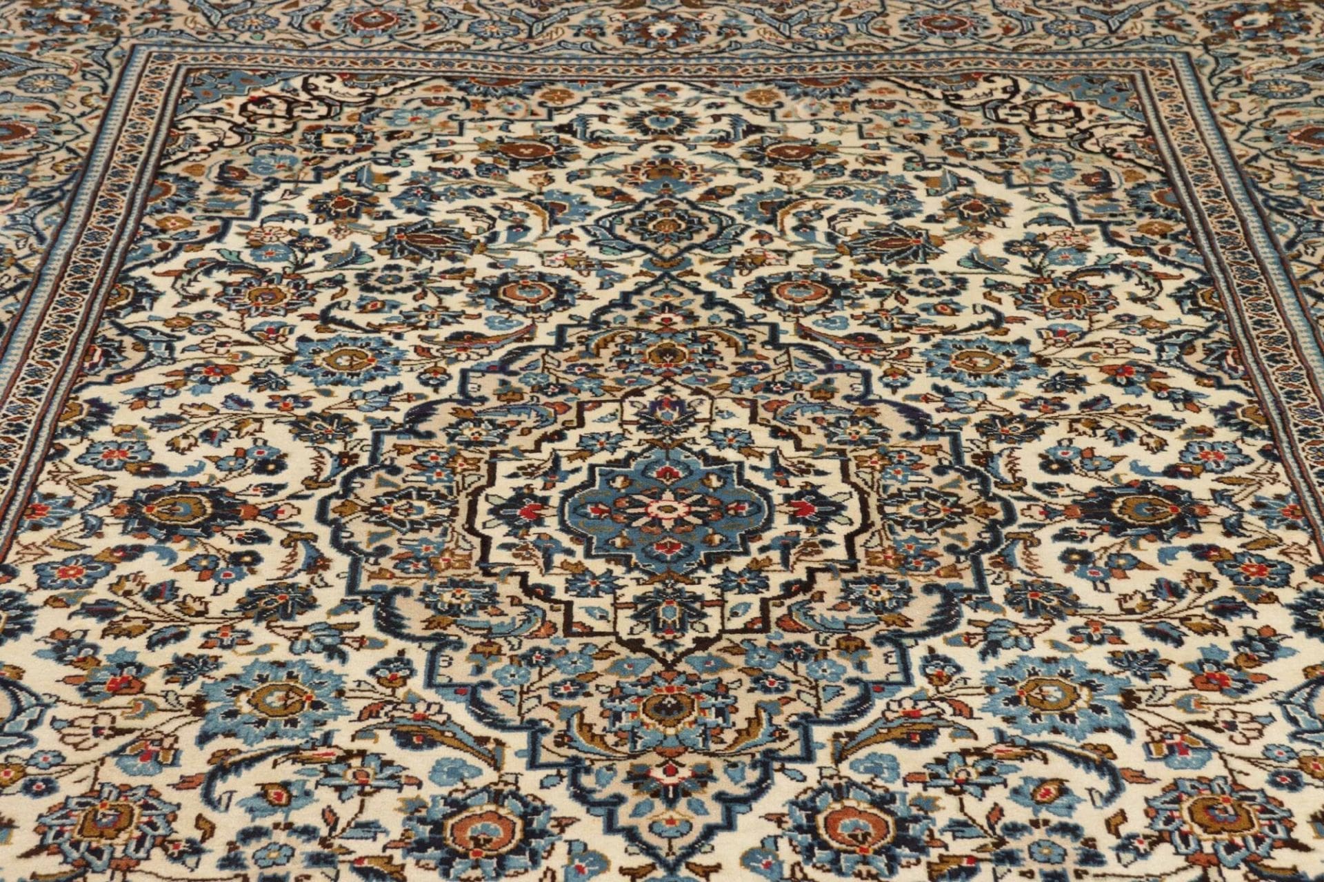 Wool Kashan Persian Rug 200 × 305 cm, hand-knotted - Image 7