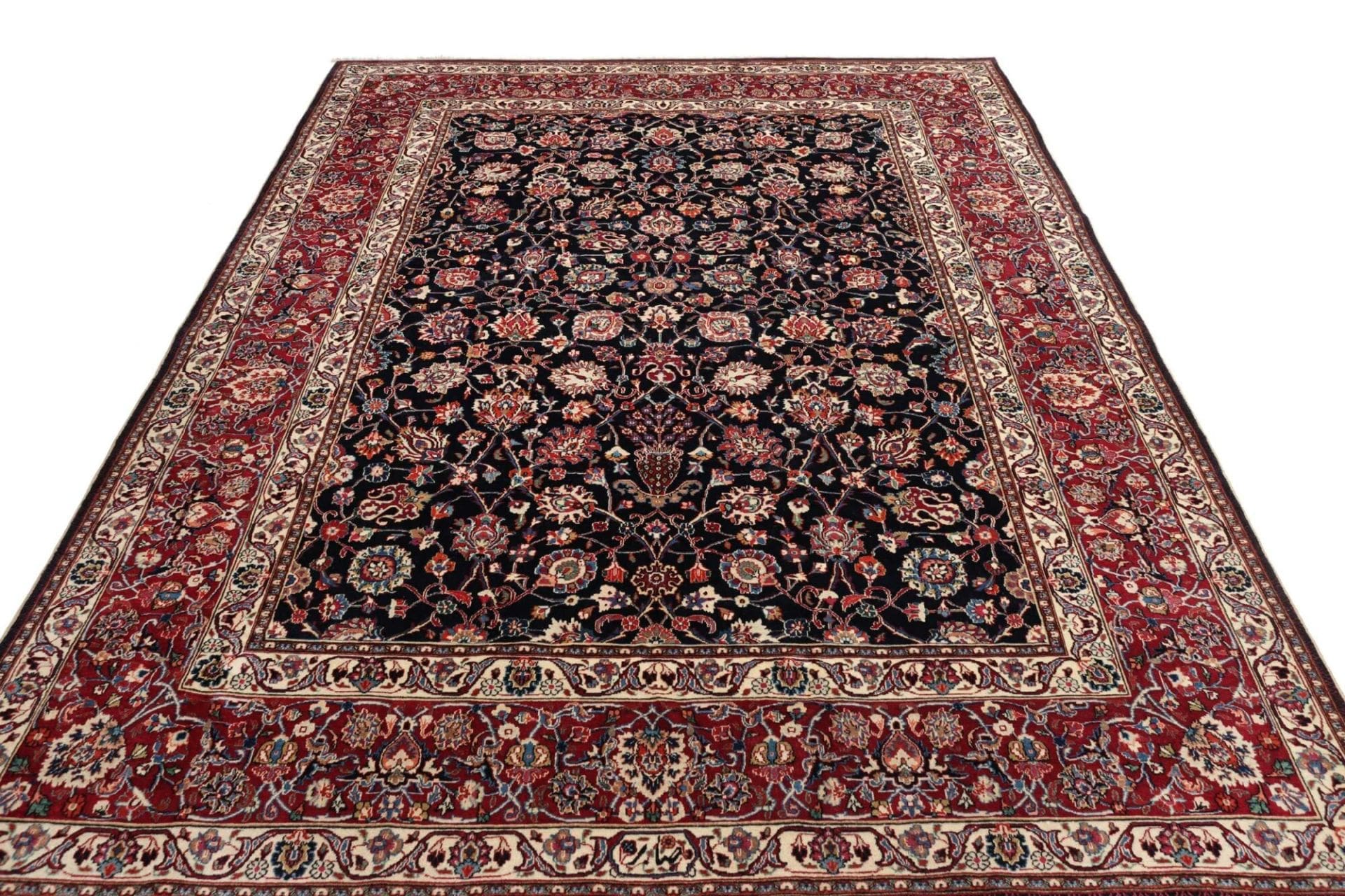 Hand-Knotted Mashhad Persian Rug, 197 × 277 cm, Wool - Image 4