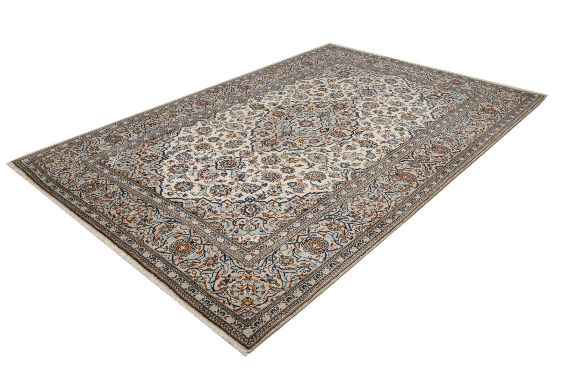 Alternative view of Wool Kashan Persian Rug 203 × 303 cm, hand-knotted