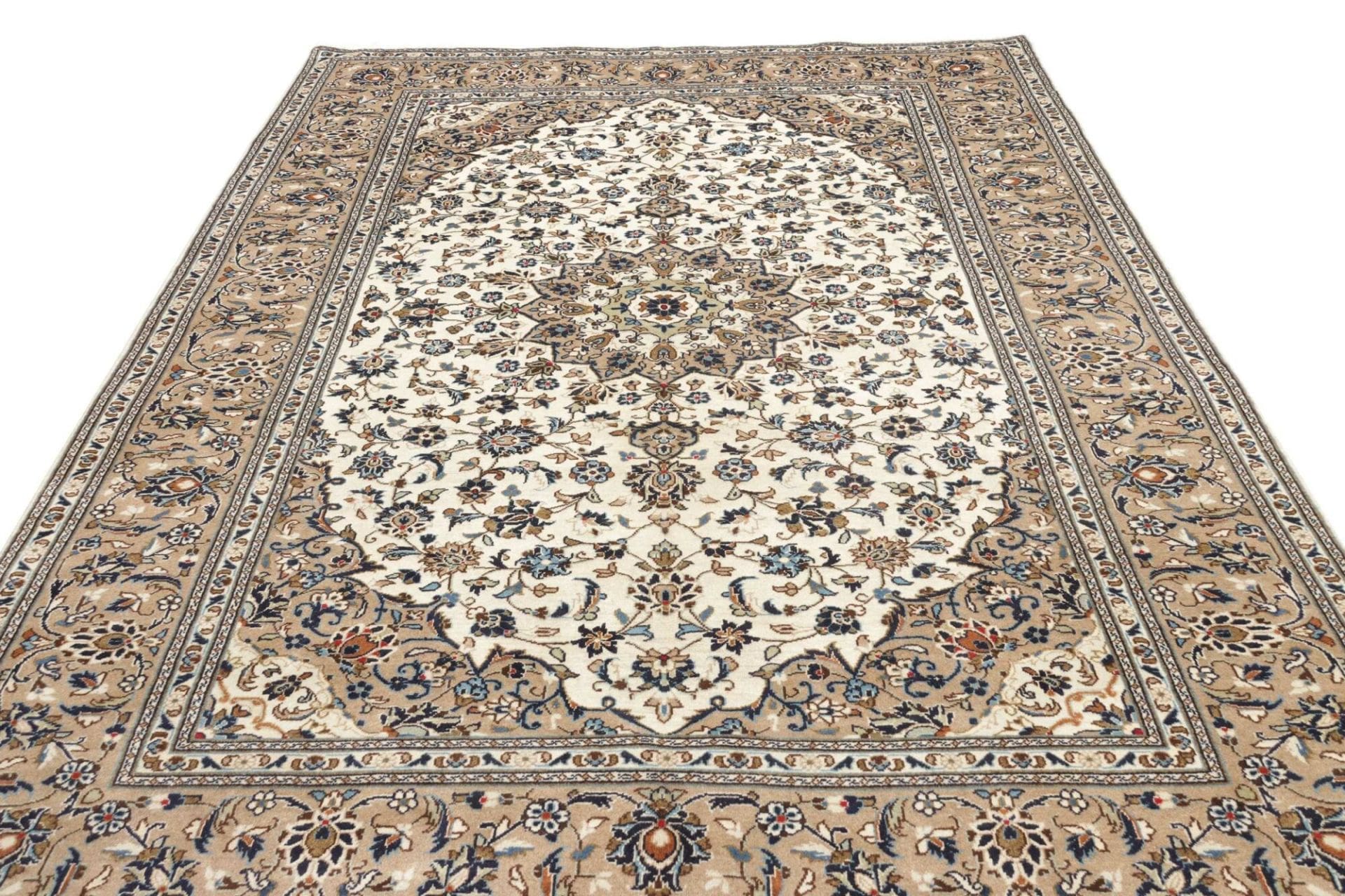 Wool Kashan Persian Rug 203 × 300 cm, hand-knotted - Image 4