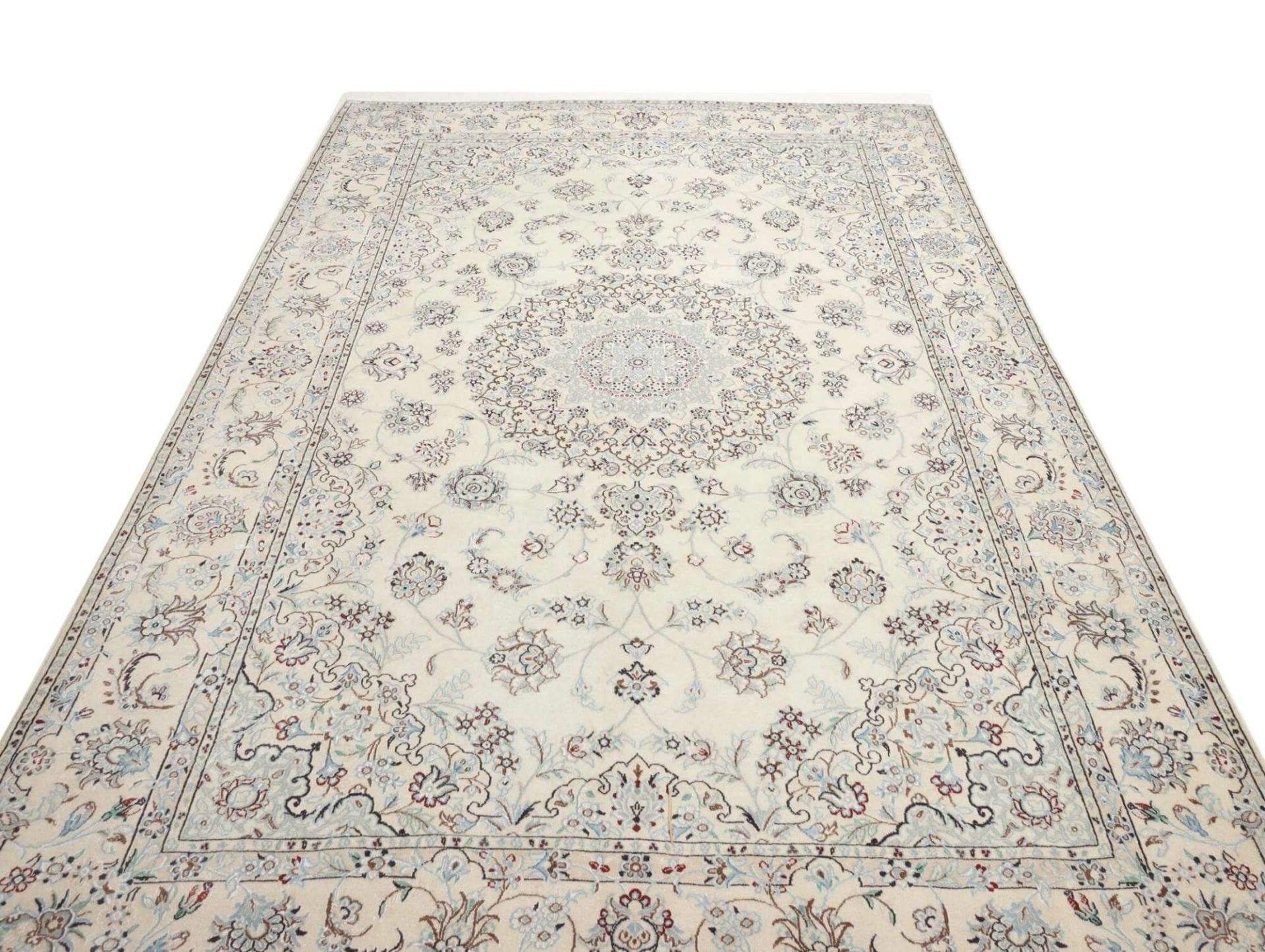 Nain Persian Rug 196 × 312 cm in Wool, hand-knotted - Image 4