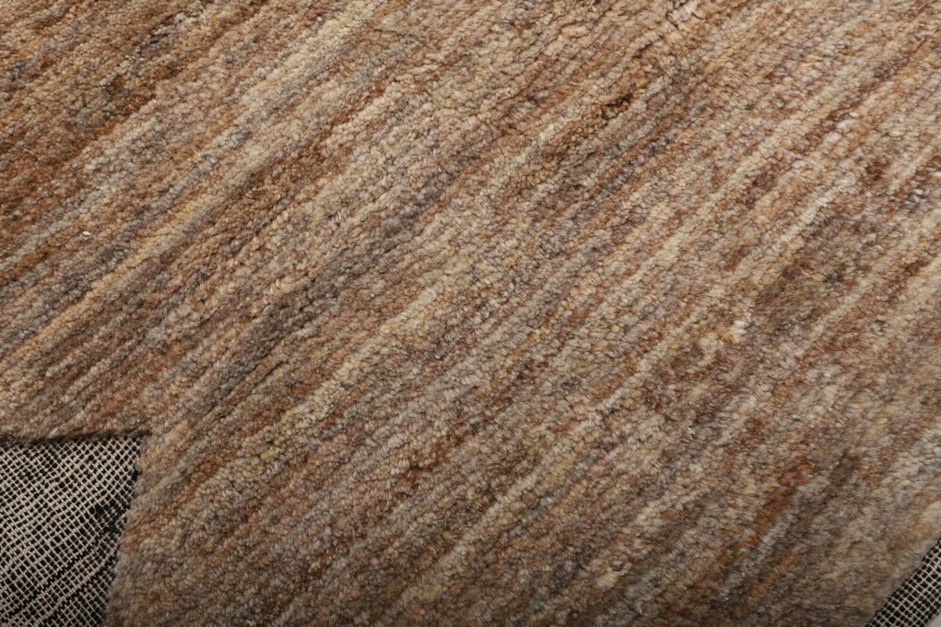 Wool Gabbeh Persian Rug 208 × 277 cm, hand-knotted - Image 6