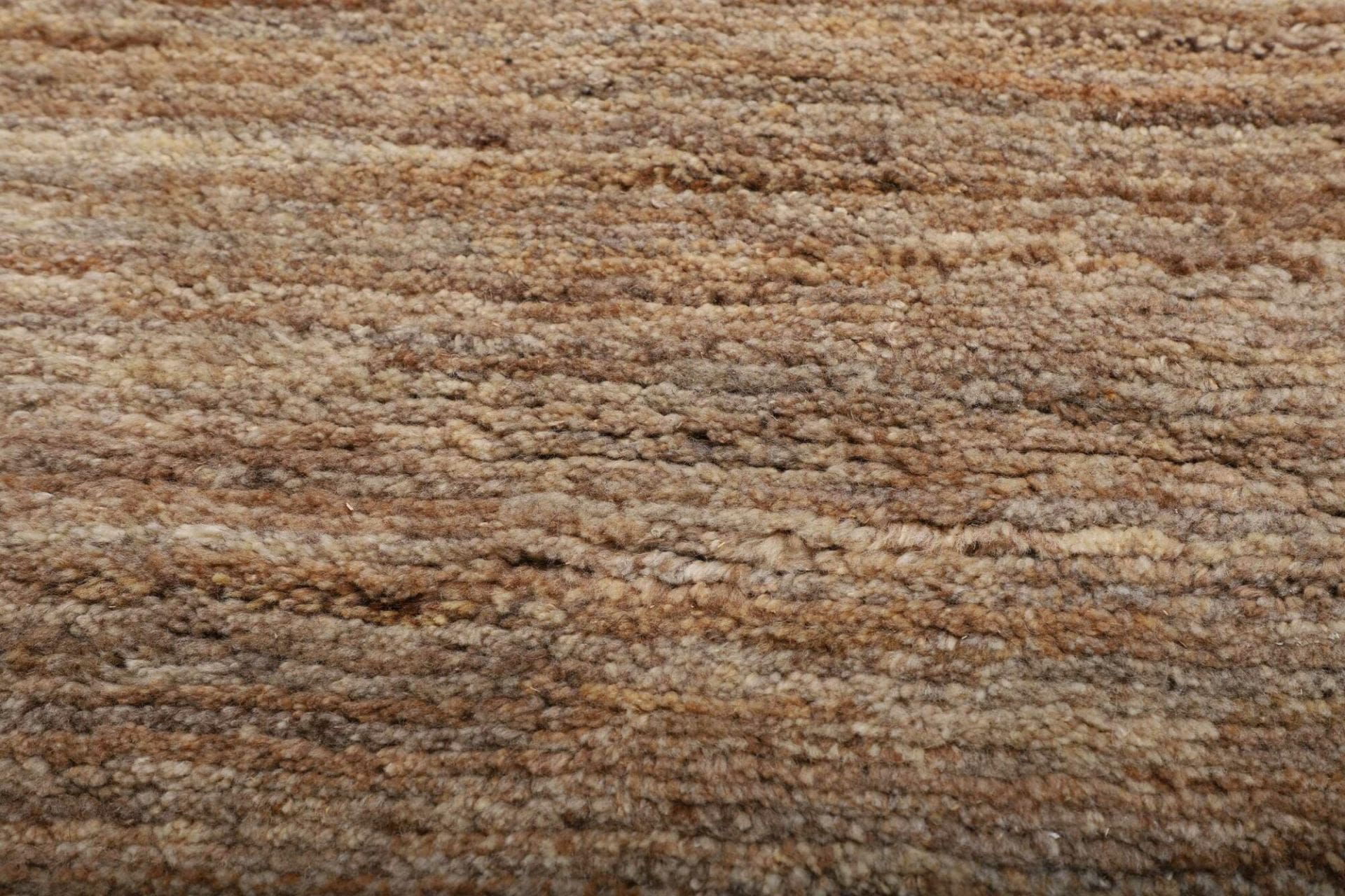 Wool Gabbeh Persian Rug 208 × 277 cm, hand-knotted - Image 7