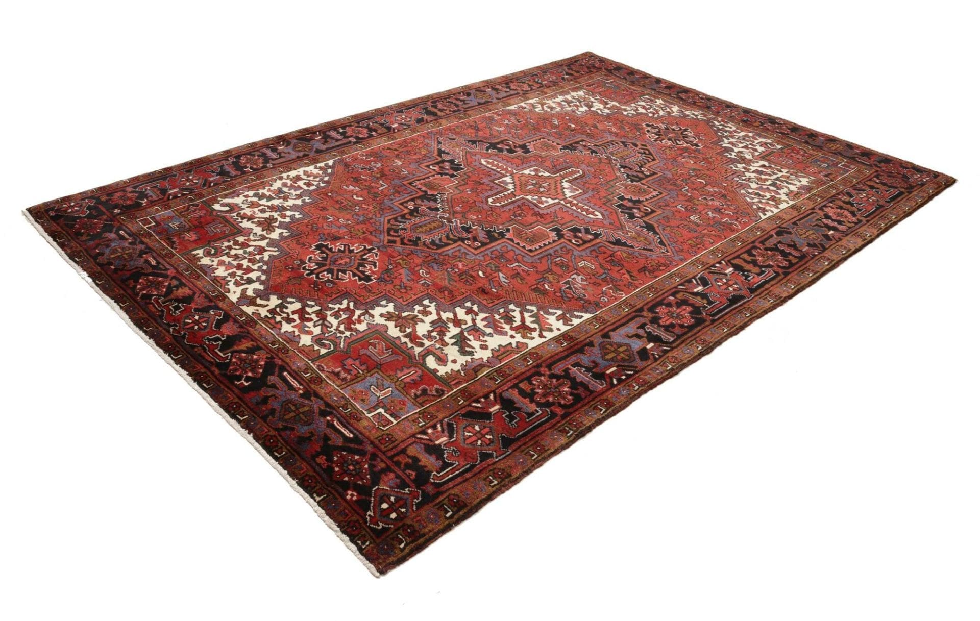 Alternative view of Wool Heriz Persian Rug 212 × 307 cm, hand-knotted