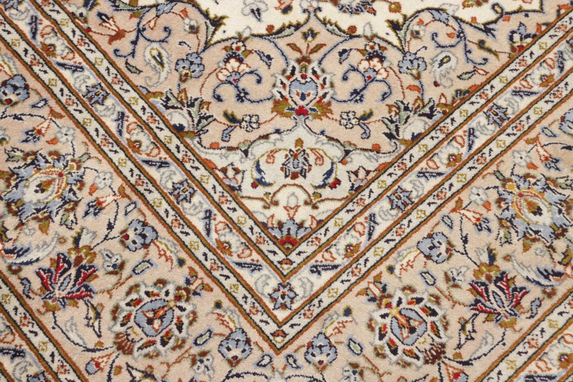 Hand-Knotted Kashan Persian Rug, 207 × 322 cm, Wool - Image 6