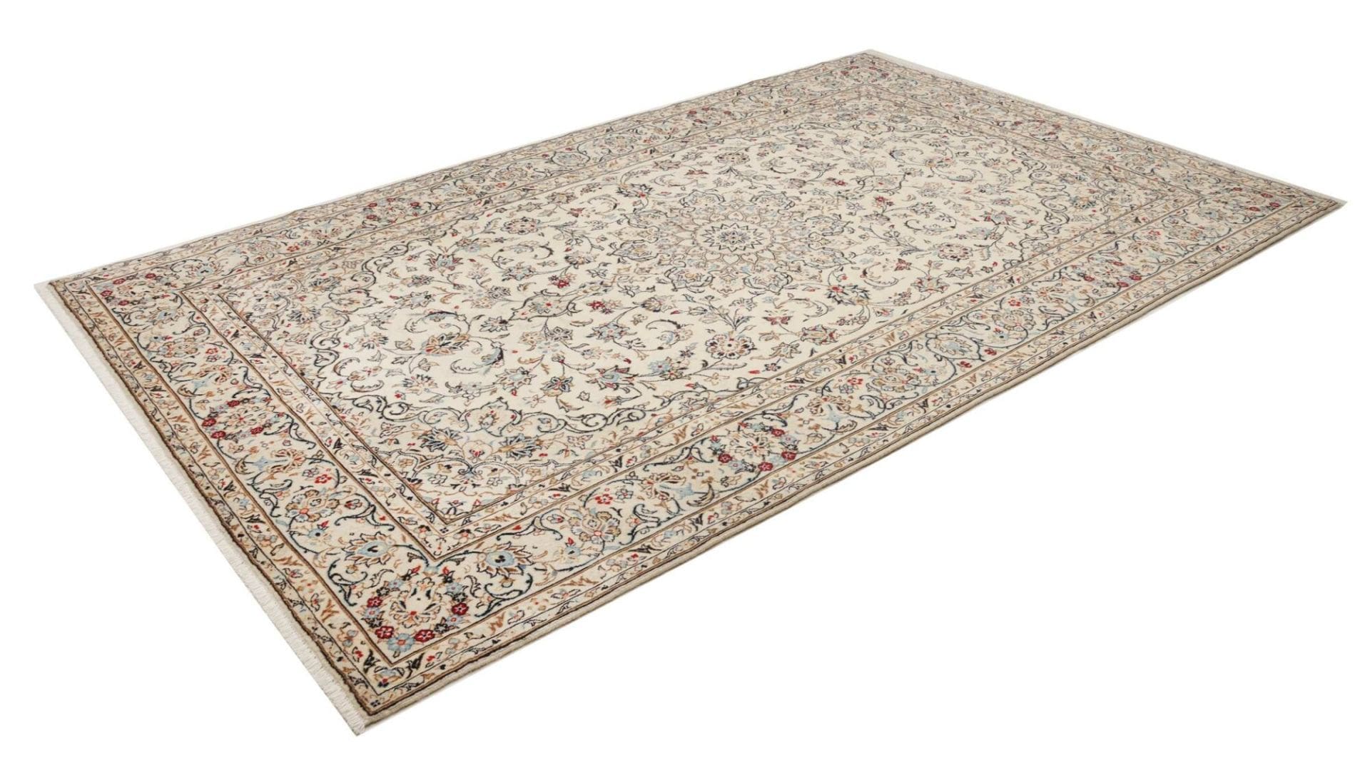 Alternative view of Kashan Persian Rug 200 × 308 cm in Wool, hand-knotted