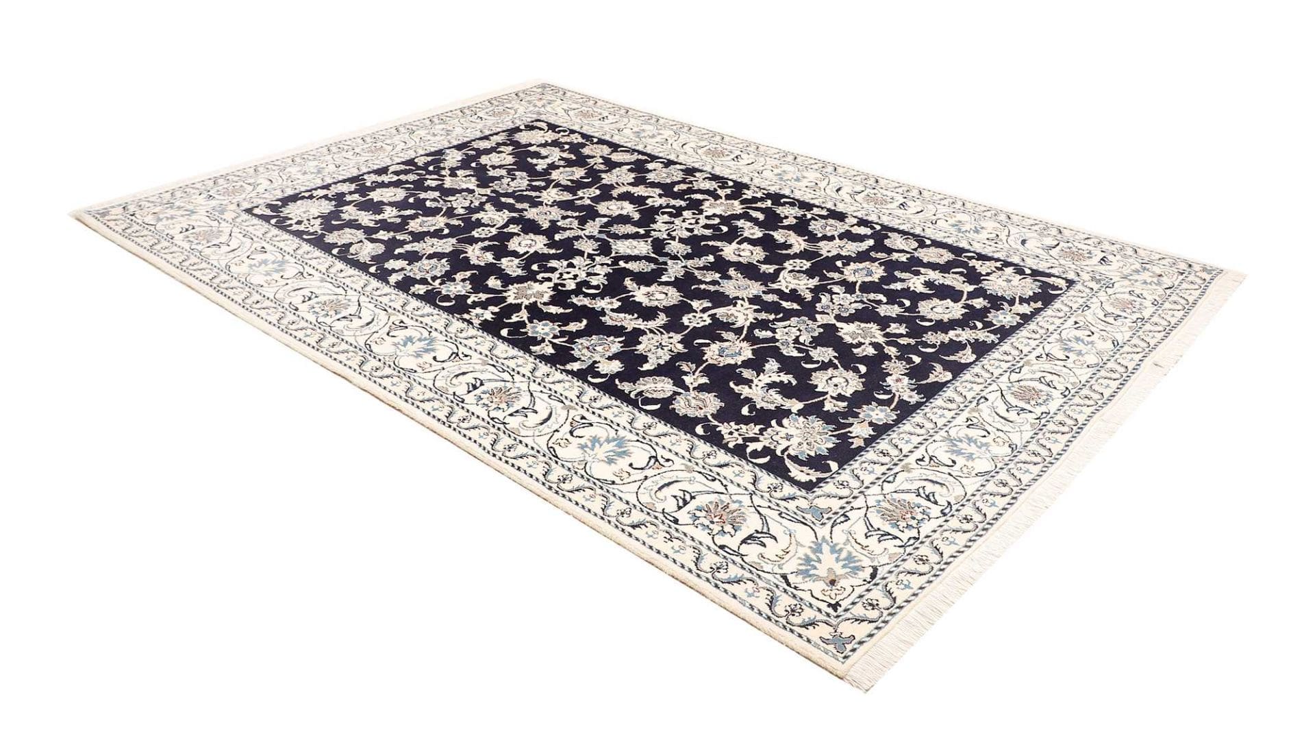Nain Persian Rug 191 × 282 cm in Wool, hand-knotted - Image 3