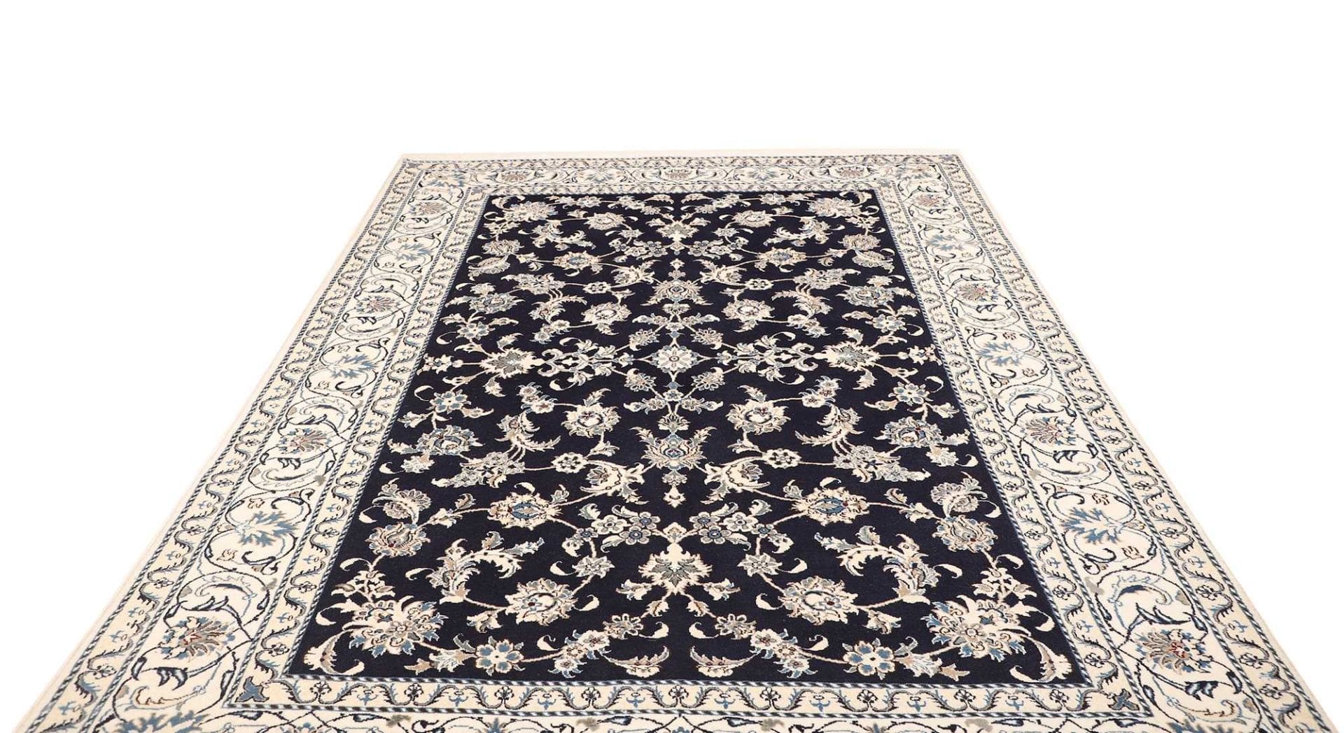 Nain Persian Rug 191 × 282 cm in Wool, hand-knotted - Image 4