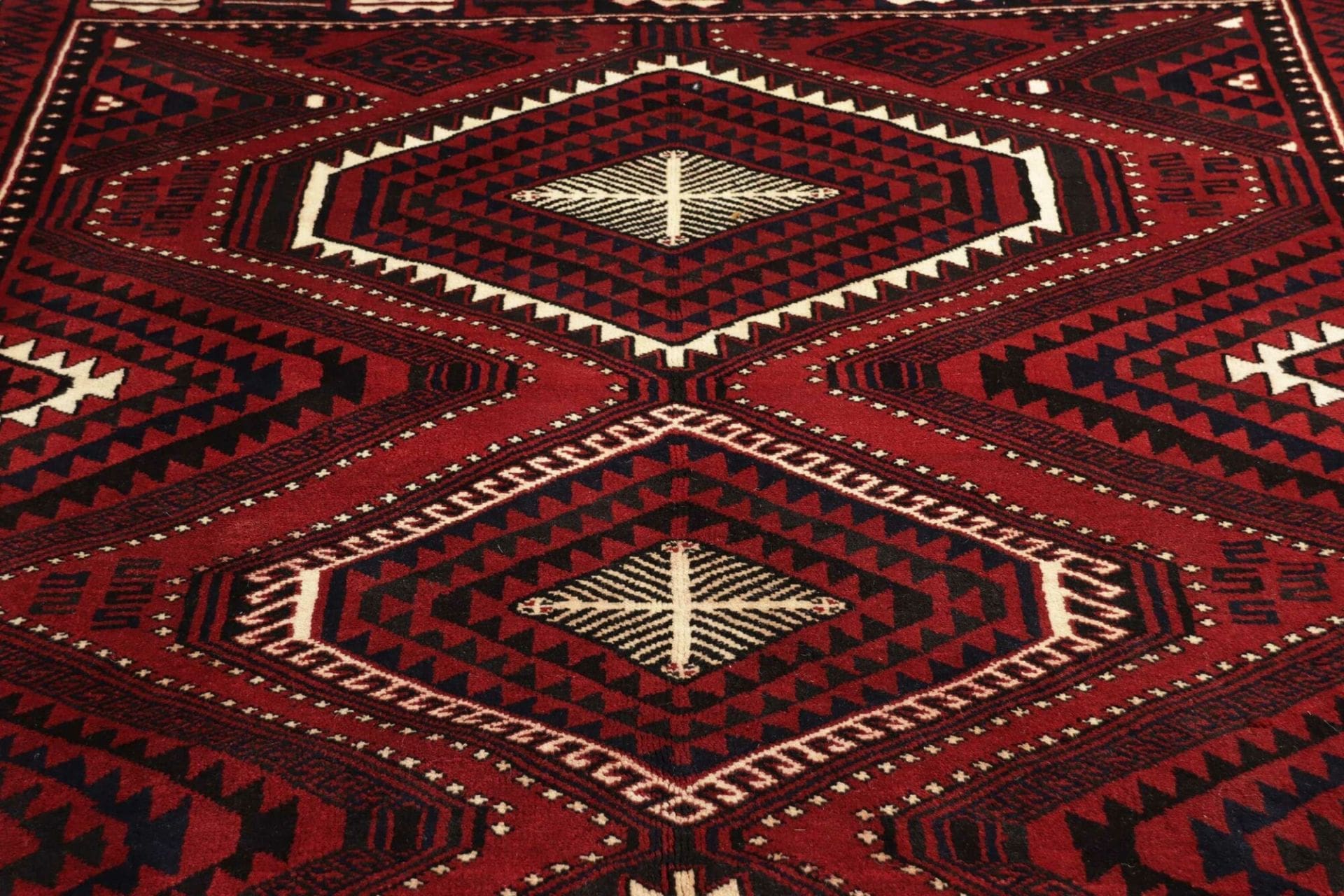 Wool Loribaft Persian Rug 215 × 318 cm, hand-knotted - Image 10