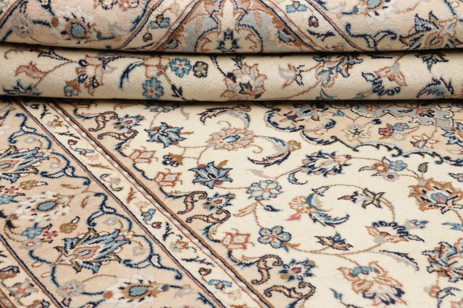 Hand-Knotted Kashan Persian Rug, 195 × 300 cm, Wool - Image 10