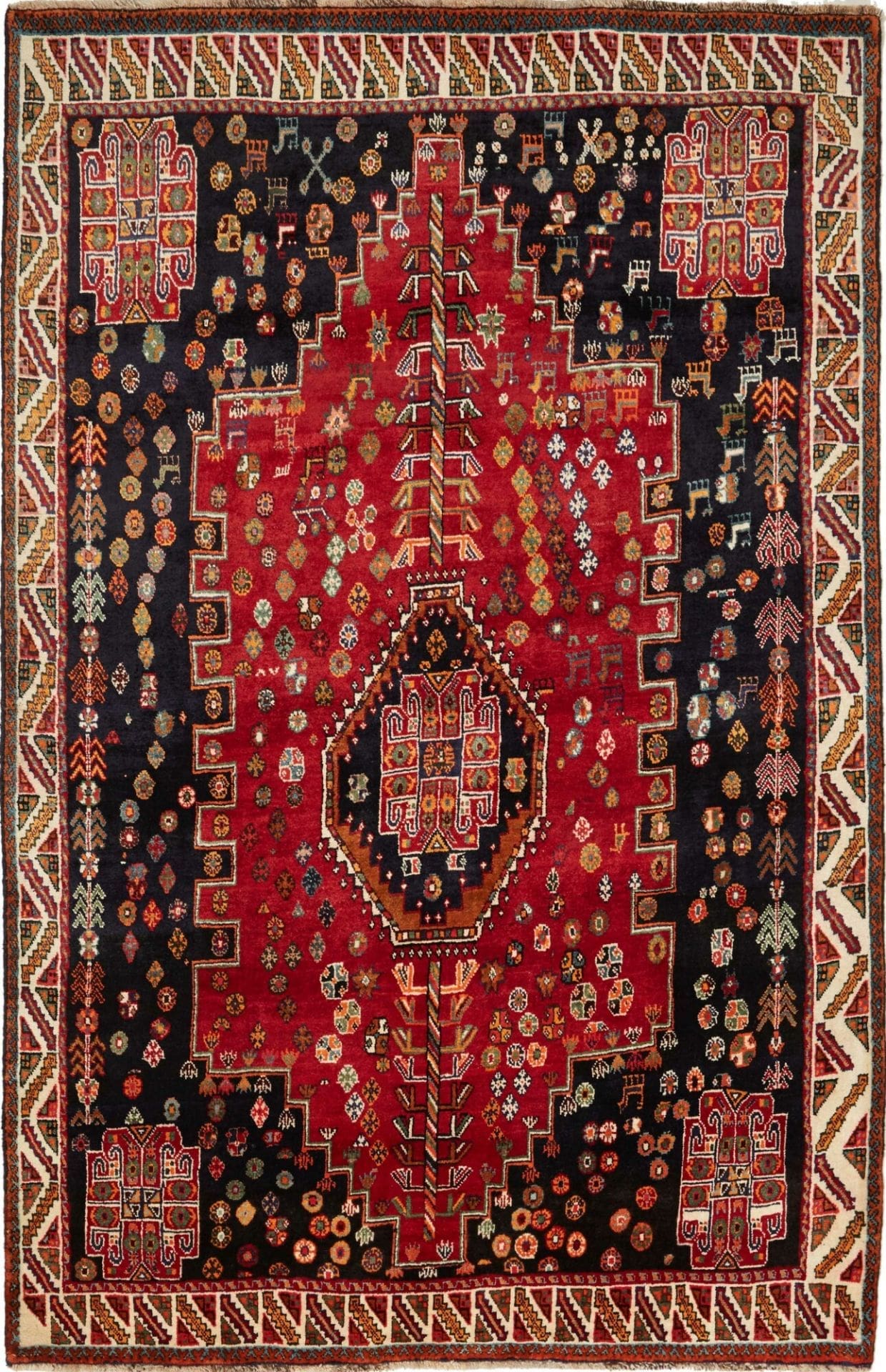 Wool Shiraz Persian Rug 173 × 258 cm, hand-knotted