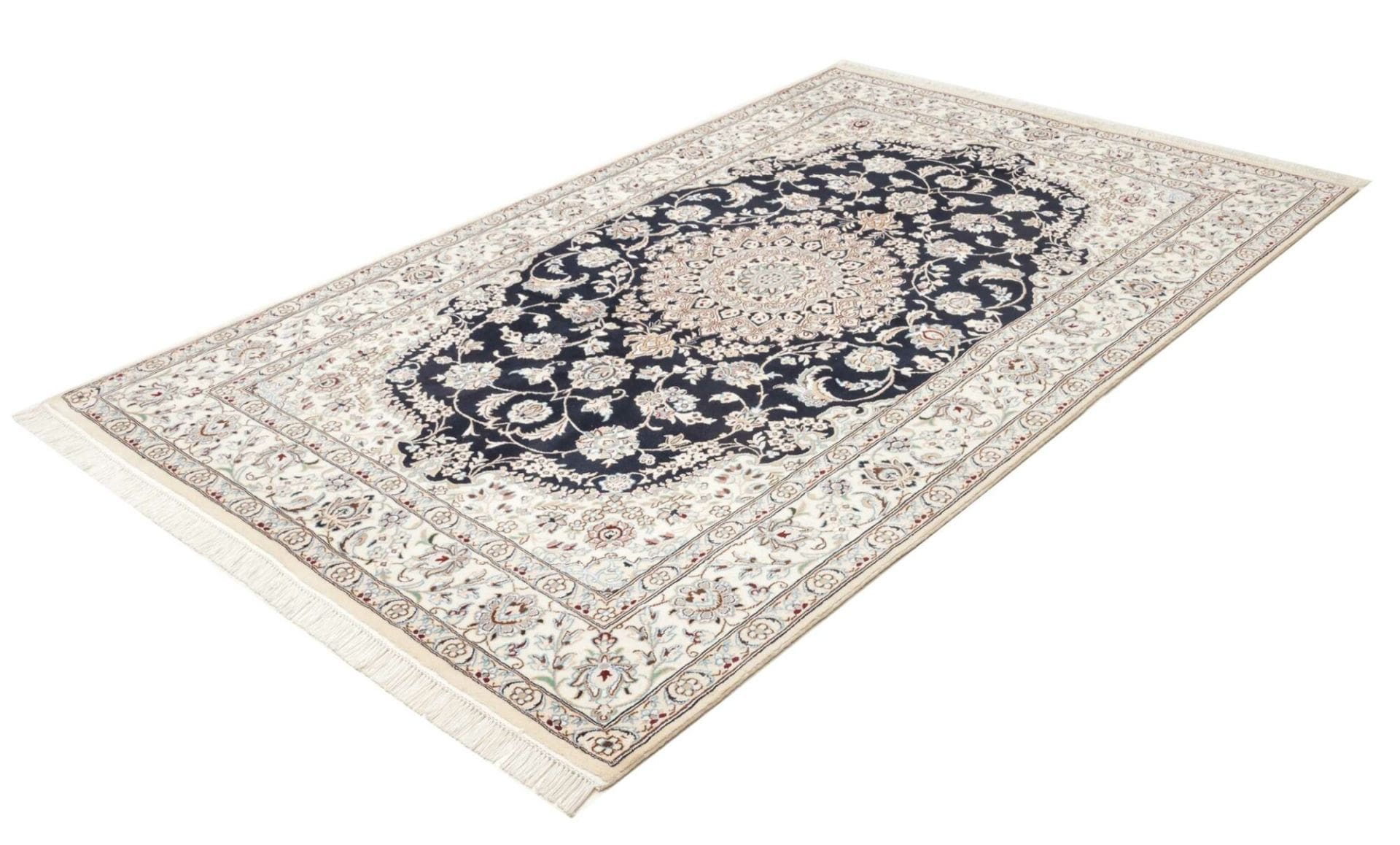 Alternative view of Nain Persian Rug 157 × 244 cm in Wool, hand-knotted
