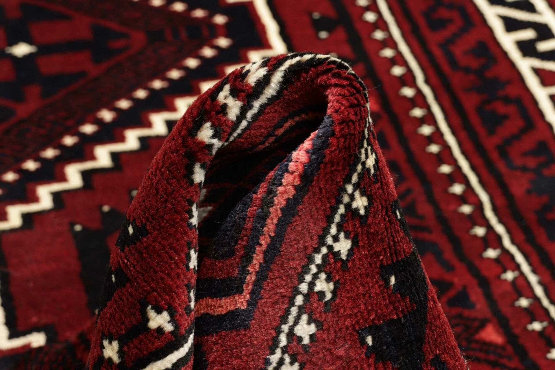 Hand-Knotted Loribaft Persian Rug, 175 × 262 cm, Wool - Image 10